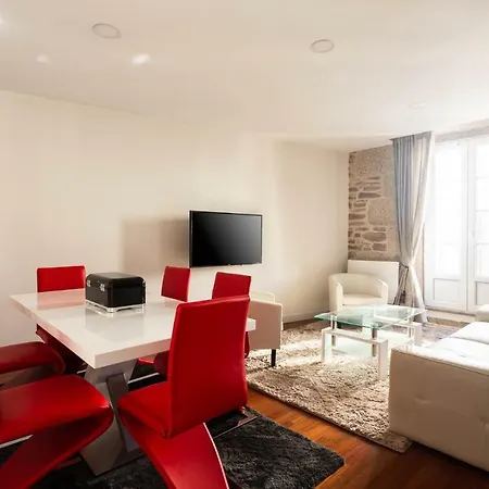 Luxury Apartment-free Parking
